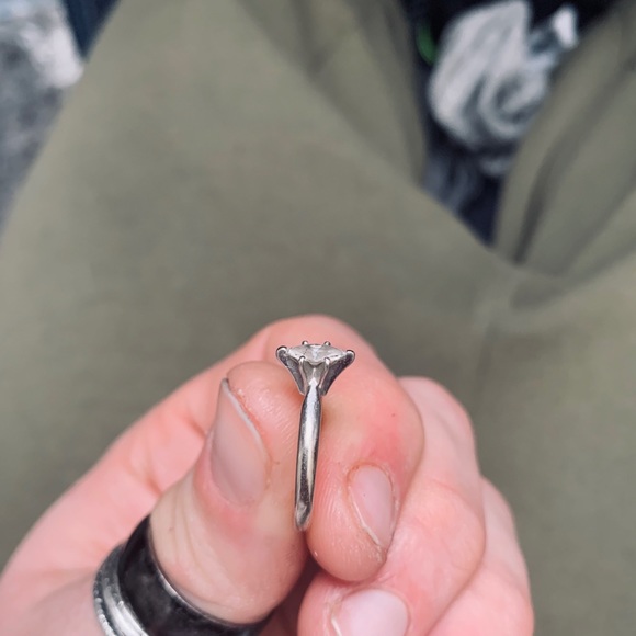 Diamond Ring size 5 white gold - Picture 2 of 3